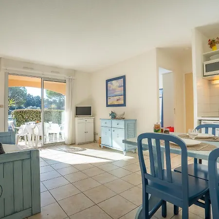 Le Lagon Bleu-5 By Interhome Fréjus