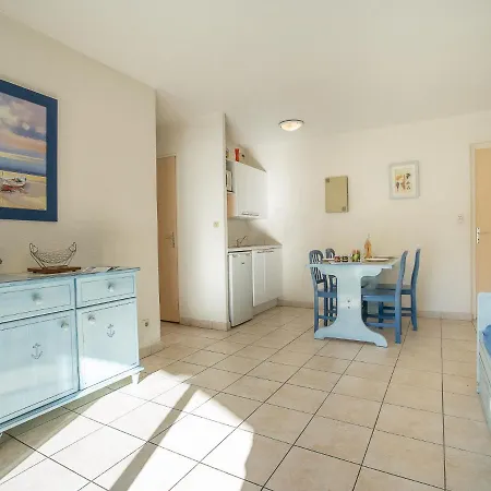 Le Lagon Bleu-5 By Interhome Daire Fréjus