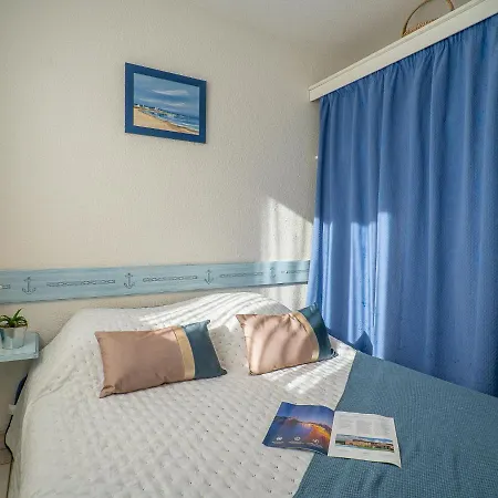 Daire Le Lagon Bleu-5 By Interhome Fréjus